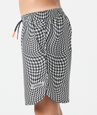 Little Legends Luka Short Warped Houndstooth Faded Black