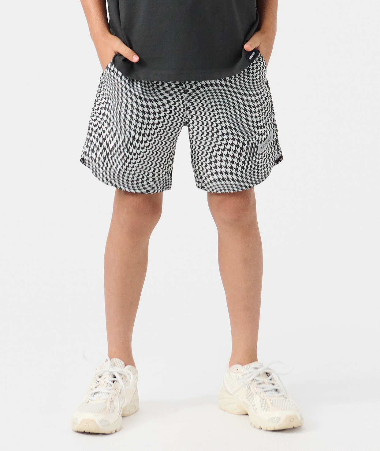 Little Legends Luka Short Warped Houndstooth Faded Black