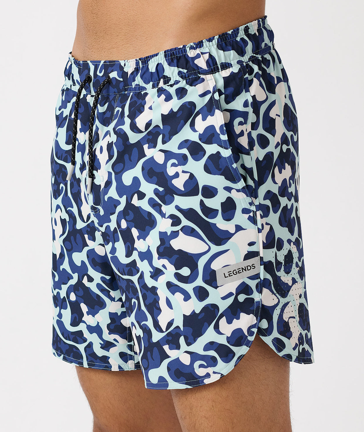 Luka Short Paseo Camo Cloud