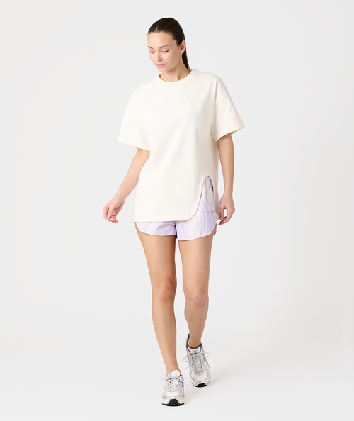Leni Short Brushstroke Aura